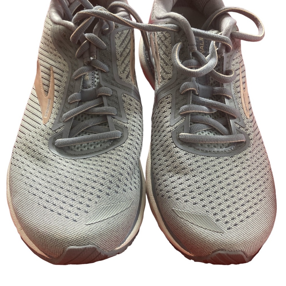 Brooks GTS adrenaline Size 8